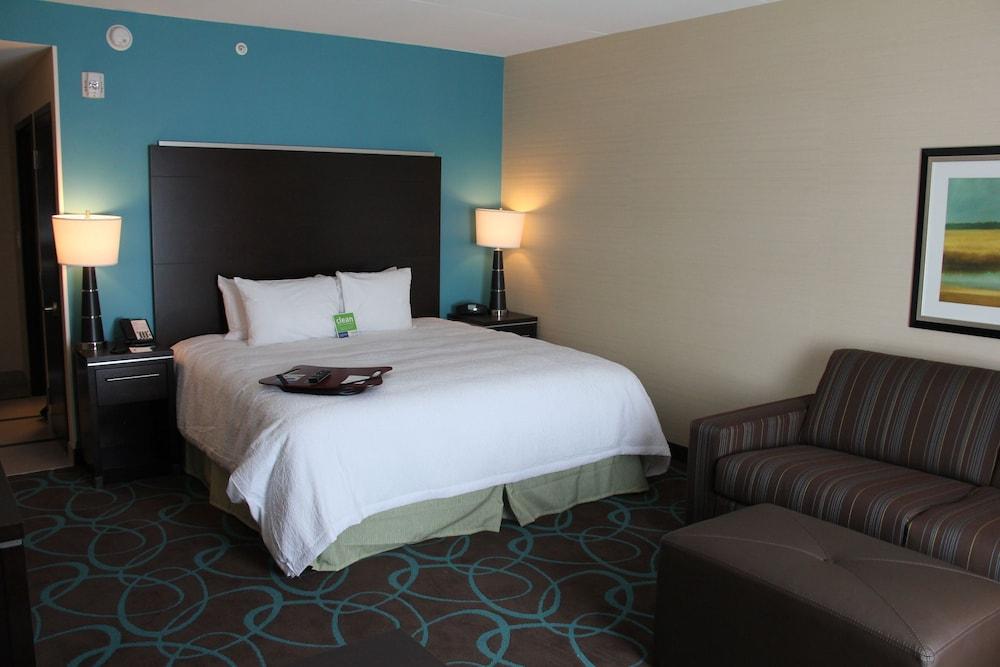 Hampton Inn By Hilton Виннипег Экстерьер фото