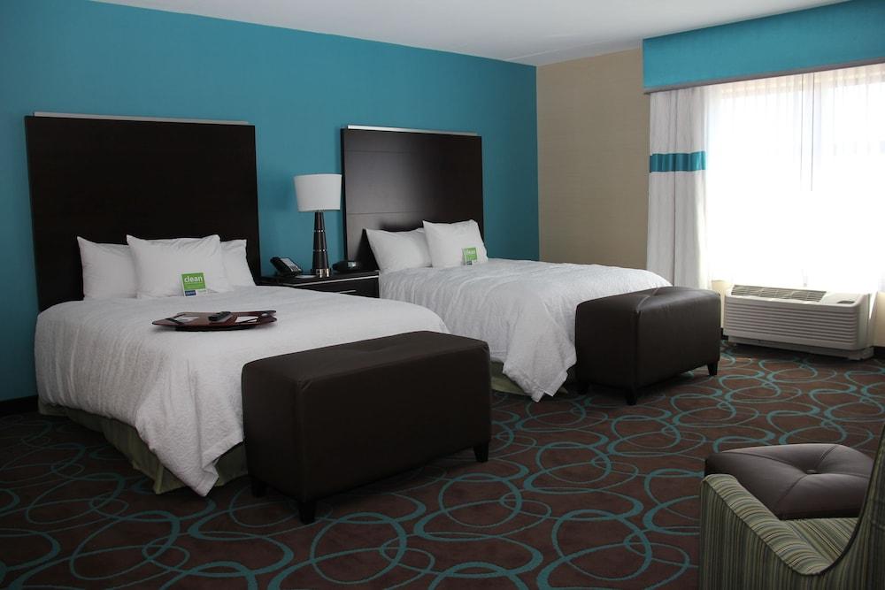 Hampton Inn By Hilton Виннипег Экстерьер фото