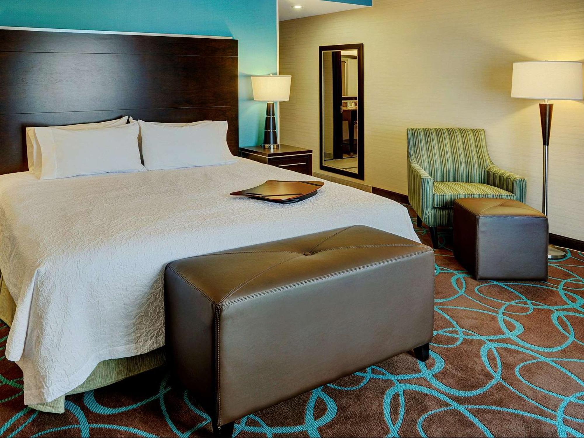 Hampton Inn By Hilton Виннипег Экстерьер фото