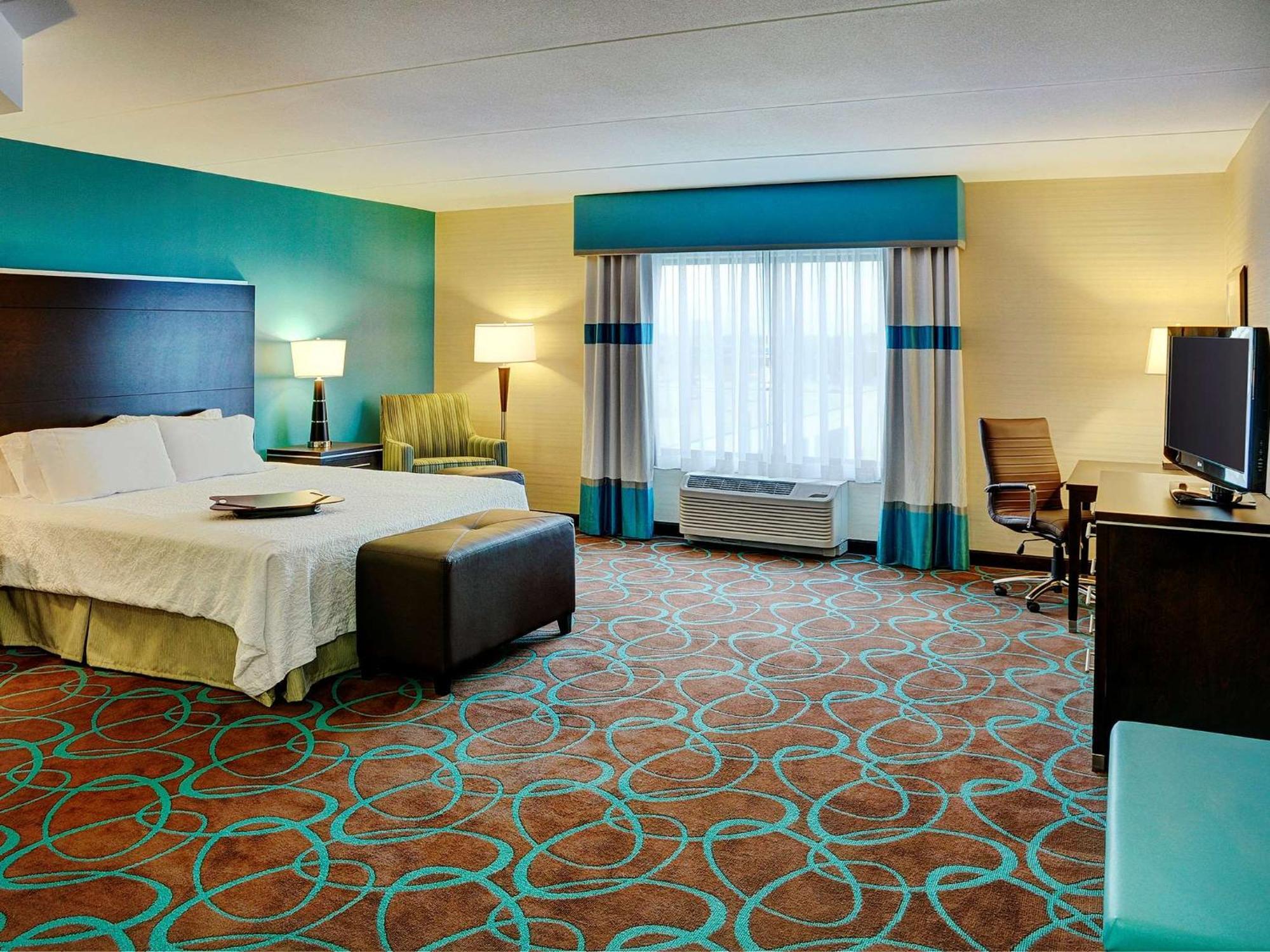 Hampton Inn By Hilton Виннипег Экстерьер фото